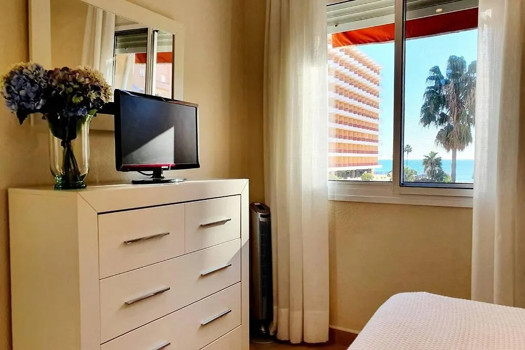 Boliches Parking & Beach Fuengirola Apartment